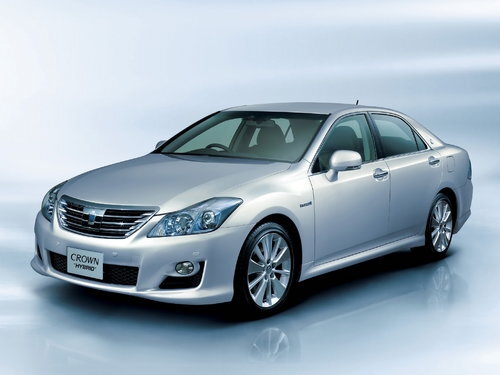 Toyota Crown S200 GRS204